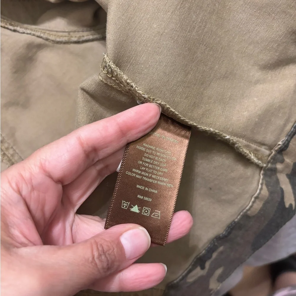 Kut from the Kloth Olive Utility Jacket with Versatile Design